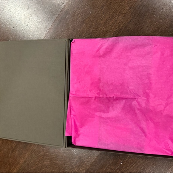 Patek Philippe Silk Scarf - New in Box - Picture 2 of 13